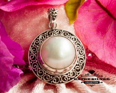 bali pearl pendant sterling silver mother of pearl