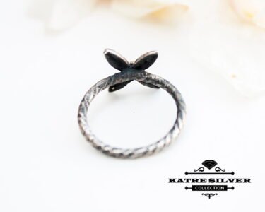 Antique Silver Flower Ring, Antique Floral Ring, Vintage Flower Ring, Vintage Floral Ring, Silver Flower Ring, Antique Ring, Statement Ring - Image 7