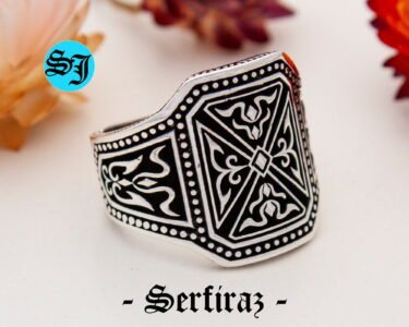 Viking Ring for Men – 925 Sterling Silver Celtic Knot Ring