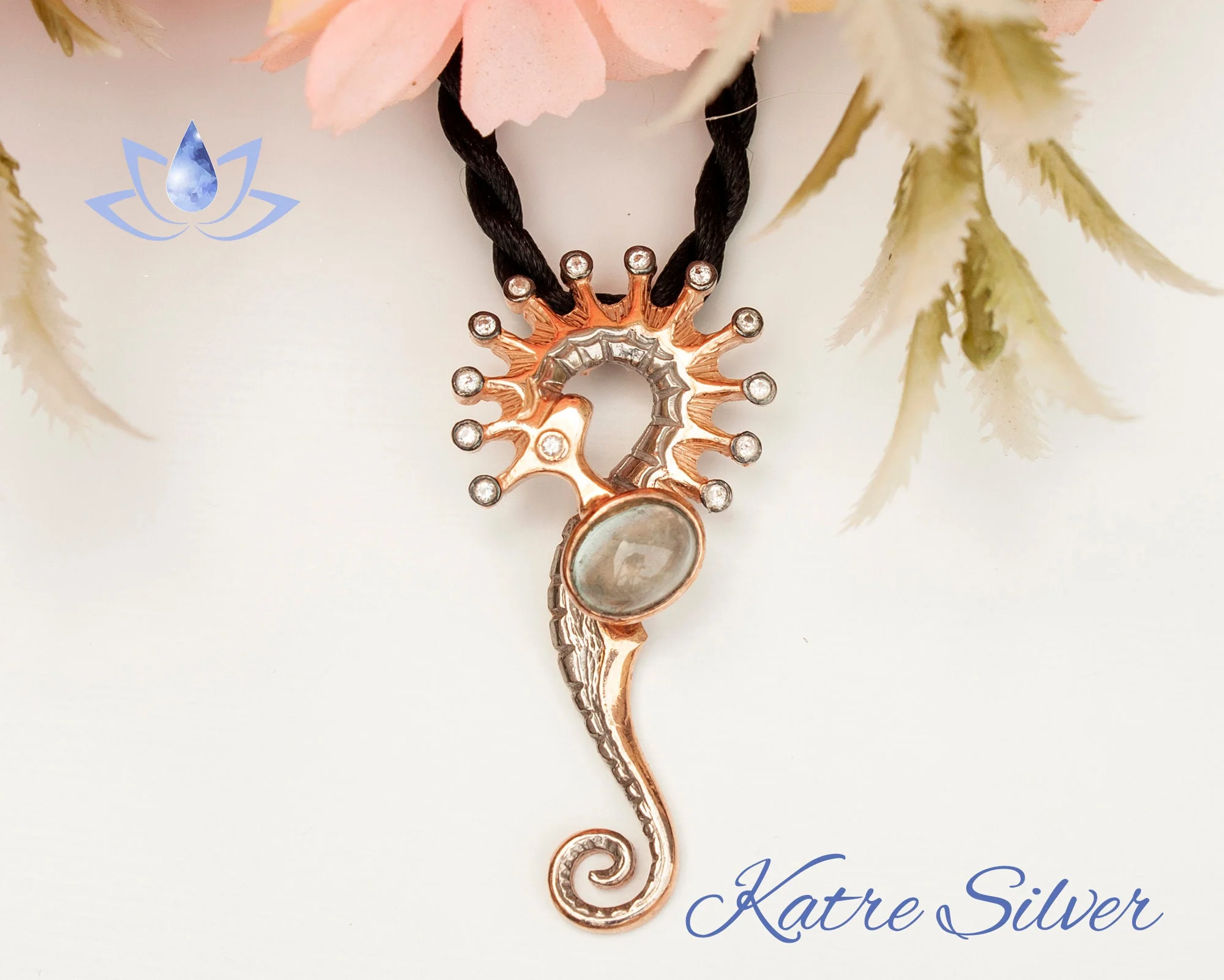 Aquamarine Stone Seahorse Pendant in Sterling Silver, Seahorse Necklace, Silver Seahorse Necklace, Seahorse Jewelry, Beach Necklace, Animal Necklace