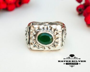 Antique Vintage Silver Green Jade Ring, Jade Ring, Jade Jewelry, Statement Ring, Green Stone Ring, Green Ring, Boho Ring, Vintage Ring, Jade - Image 3