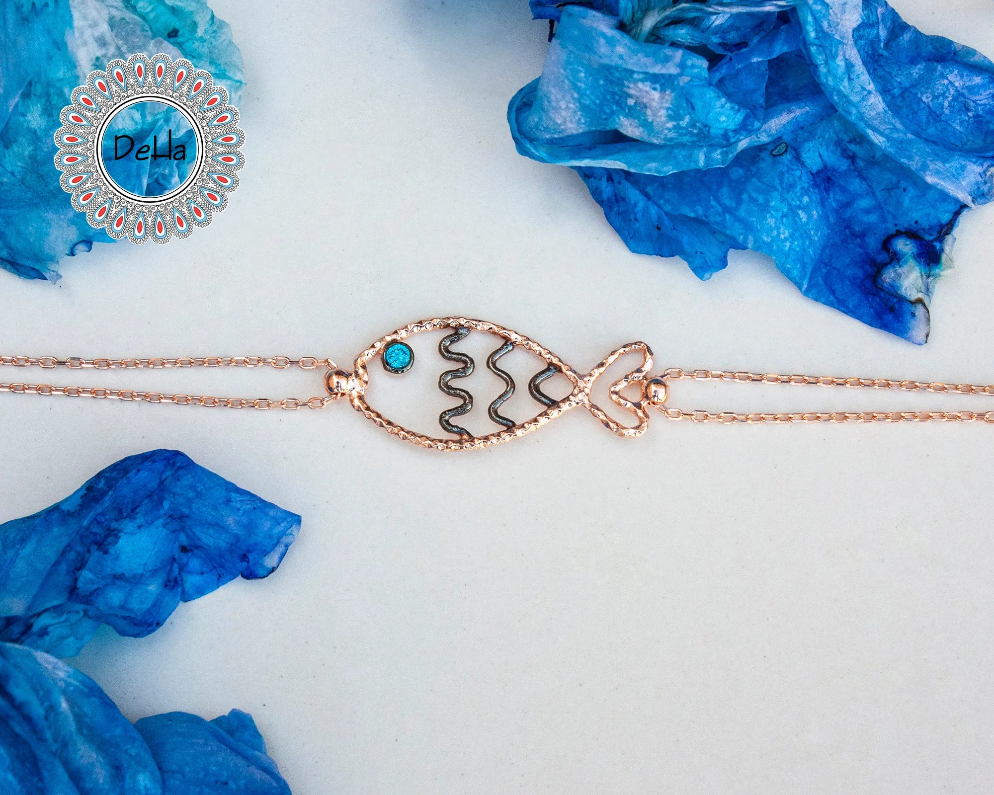 Fish Charm Aqua Blue Bracelet, Fish Bracelet, Aquamarine Bracelet, Fish Charm, Aquamarine Jewelry, Aquamarine Blue, Summer Bracelet, Fish