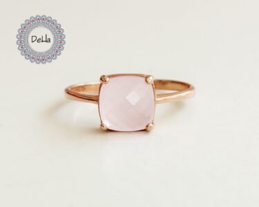 Rose Quartz Ring – Minimal Pink Gemstone Stackable Ring in Rose Gold - Image 3