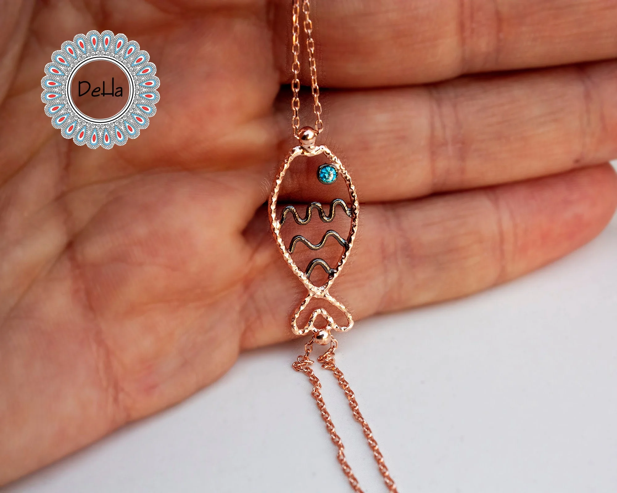 Elegant Fish Charm Bracelet – Aquamarine Blue Minimal Summer Bracelet Gift for Women - Image 9