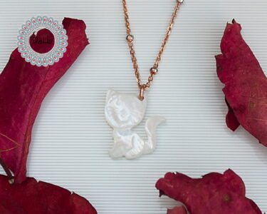 white shell cat necklace 925 sterling silver cute pendant