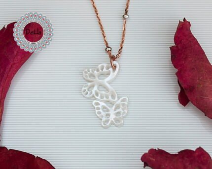 White Shell Butterfly Necklace, Tiny Butterfly Charm, Shell Necklace, Small Butterfly, Seashell Necklace, Butterfly Charm, Butterfly Pendant