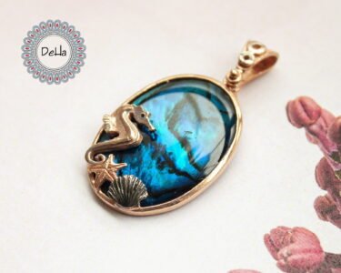 Seahorse Starfish Shell Necklace – Ocean Inspired Beach Pendant Jewelry for Women - Image 3