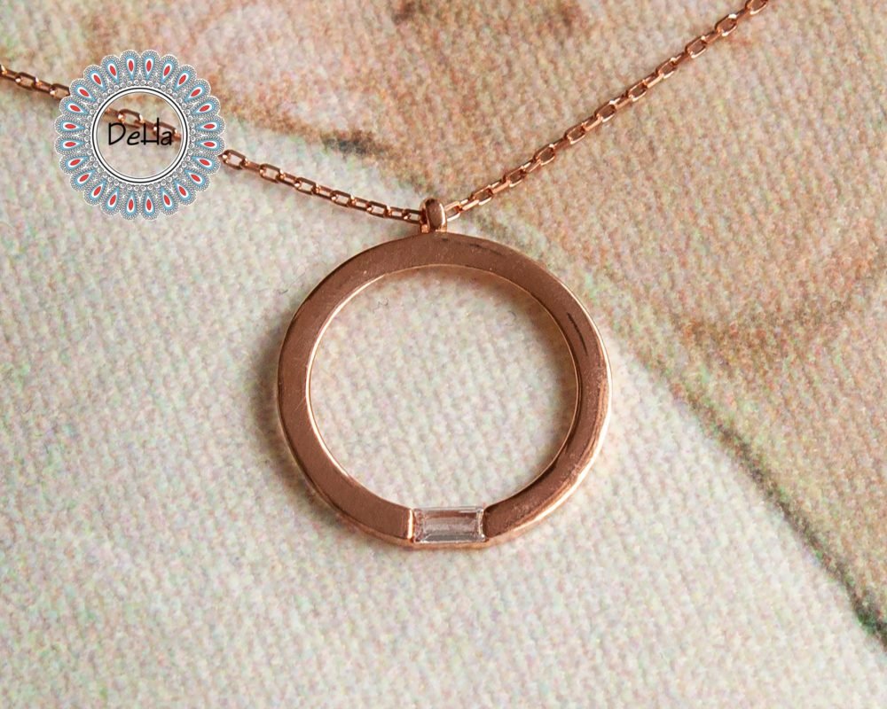 Rose Circle Necklace, Dainty Circle, Cz Pendant Necklace, Everyday Necklace, Elegant Necklace, Circle Necklace, Necklace Gift, Cz Necklace