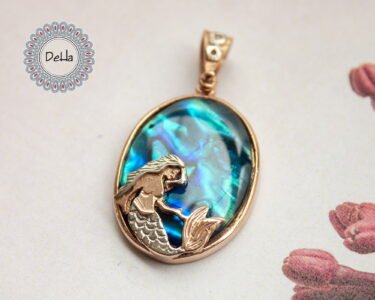 Rose Gold Mermaid, Sea Life Pendant, Natural Sea Shell, Sea Shell Pendant, Mermaid Pendant, Art Pendant, Sea Shell, Mermaid Gift - Image 3