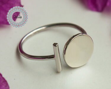 open adjustable ring
