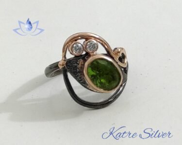 Diaspore Ring – Elegant Color Changing Handmade Designer Anniversary Ring - Image 3