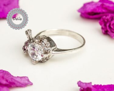 Pink Butterfly Ring – Elegant Solitaire Minimal Ring Gift for Women - Image 3