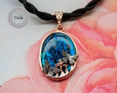 Unique Monarch Butterfly Pendant Necklace – Handmade Ocean Art Shell Jewelry for Women - Image 2