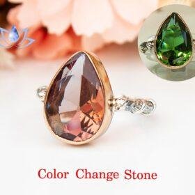 Zultanite Ring with Pear Cut Statement Ring, Color Changing Diaspore Gem, Hand Made Ring, Color Changing Ring, Gift for Her