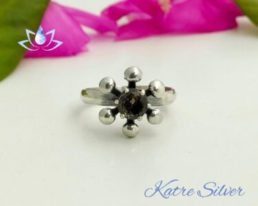 Diaspore Ring – Elegant Color Changing Handmade Designer Anniversary Ring - Image 5