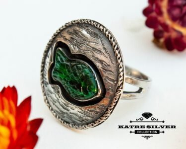 Green Fish Ring, Statement Animal Ring, Silver Fish Ring, Handmade Ocean Ring, Unique Jewelry for Women - Image 4