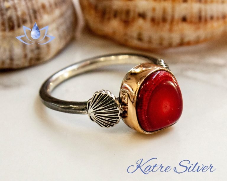 Pirate Oyster Shell Art Mediterranean Silversmith Red Coral Ring, Unique Vintage Ring, Coral Gifts, Red Ring