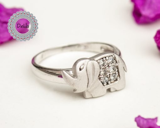 Lucky Elephant Ring, Silver Elephant Ring, Elephant Ring, Lucky Ring, Animal Ring, Vintage Elephant, Elephant Jewelry, Elephant Gift, Elephant