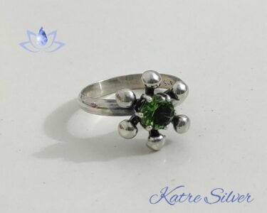 Diaspore Ring – Elegant Color Changing Handmade Designer Anniversary Ring - Image 3