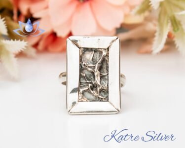 Silver Wave Ring, Modern Silver Ring, Rectangular Shaped Ring, Statement Ring, Hammered Ring, Handmade Ring, Solid Silver Ring - Image 4