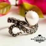 Octopus Ring, Octopus Jewelry, Octopus Gift, Nautical Ring, Ocean Ring, Animal Ring, Unique Ring, Pearl Ring, Pearl Jewelry, Boho Ring, Ring