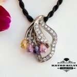 Tricolor Pendant, Tricolor Necklace, Multicolor Pendant, Flower Pendant, Floral Necklace, Flower Jewelry, Made in Turkey