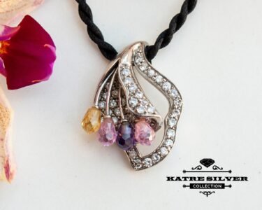 tricolor flower pendant necklace multicolor floral jewelry