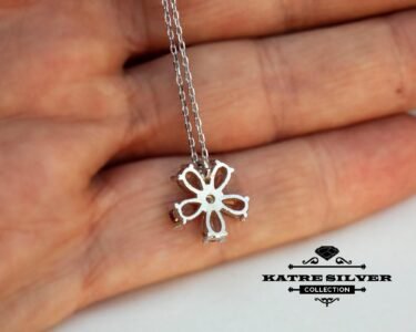 Sultanite Flower Necklace 925 Sterling Silver – Color Changing Gemstone Necklace, Minimalist Dainty Handmade Necklace for Women - Image 8