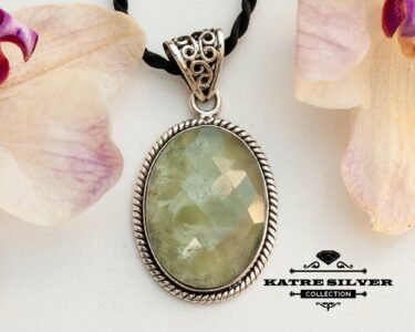 Stunning Green Quartz Pendant 925 Sterling Silver – Handmade Green Gemstone Necklace, Unique Vintage Quartz Jewelry Gift for Women - Image 3