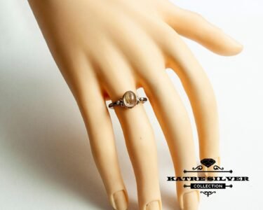 Golden Rutile Quartz Ring, Rutilated Quartz, Gemstone Ring, Quartz Ring, Dainty Ring, Quartz Jewelry, Natural Stone Ring, Unique Ring, Ring - Image 2