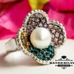 Ladies Pearl Ring, Botanical Ring, Ladies Ring, Multi Stone Ring, Pearl Ring, Mother of Pearl, Pearl Jewelry, Multi Stone, Ring for Her