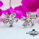 Sultanite Earrings, Sultanite Jewelry, Color Change Earring, Floral Stud Earrings, Floral Studs, Floral Earrings, Stud Earrings, Flower