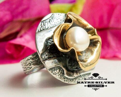 Floral Pearl Ring, Vintage Pearl Ring, Silver Pearl Ring, Pearl Ring, Floral Ring, Flower Ring, Pearl Jewelry, Floral Jewelry, Designer Ring