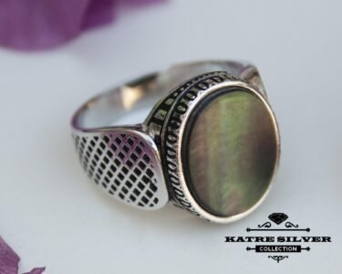 Best Mother of Pearl Shell Ring 925 Sterling Silver – Oval Nacre Seashell Ring, Handmade Ocean Statement Jewelry Gift for Her - Image 9