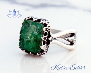 Mens Emerald Ring, Natural Green Emerald, Ethical Mens Ring, Rustic Mens Ring, Game of Thrones Ring, Amazing Design, Birthstone Men Ring - Image 5