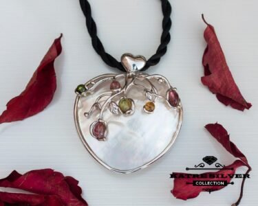 Shell Heart Pendant, Shell Heart, Heart Shell, Sea Shell Pendant, Heart Pendant, Shell Pendant, Heart Necklace, Shell Necklace