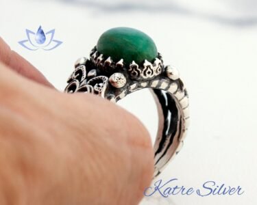 Best Natural Colombian Emerald Ring 925 Sterling Silver – Vintage Green Gemstone Ring, Handmade Luxury Jewelry Gift for Her - Image 9