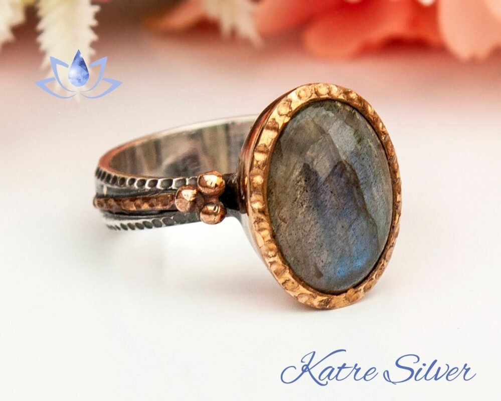 Oval Labradorite Boho Ring, Labradorite Ring, Natural Labradorite Ring for Women, Sterling Silver Ring, Statement Ring, Stacking Ring