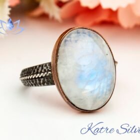 Oval Moonstone Ring, Rainbow Moonstone Ring, Moonstone Ring Silver, Natural Moonstone Ring, Engagement Ring, Birthstone Ring, Gift for Her