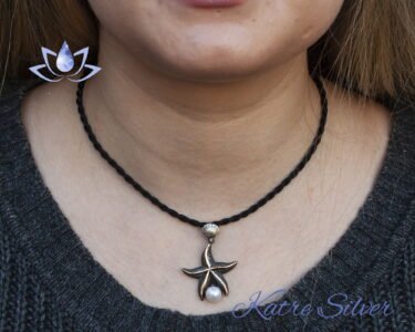 White Pearl Stone Starfish Pendant in Sterling Silver, Starfish Pendant, Pearl Charm Necklace, Ocean Pendant, Pearl Jewelry, Gift for Mom - Image 2