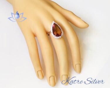 Pear Sultanite Woman Ring, Handmade Silver Ring, Diaspore Woman Ring, Long Ring, Statement Ring, Sterling Silver, Woman Ring - Image 2