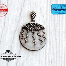 Small Shell Pendant, Round Shell, Seashell Pendant, Sea Shell Pendant, Silver Shell Pendant, Shell Pendant, Shell Necklace, Natural Shell