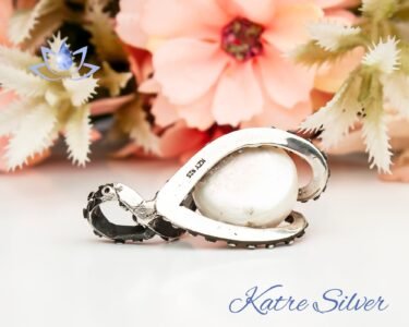 Genuine Pearl 925 Sterling Silver Octopus Pendant, Octopus Pendant in Sterling Silver with Pearl, Octopus Necklace, Pearl Octopus Pendant - Image 8