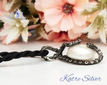 Genuine Pearl 925 Sterling Silver Octopus Pendant, Octopus Pendant in Sterling Silver with Pearl, Octopus Necklace, Pearl Octopus Pendant - Image 6