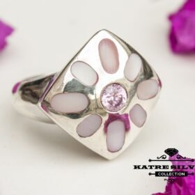 Pink Seashell Ring, Silver Shell Ring, Natural Sea Shell, Nautical Ring, Ocean Ring, Summer Ring, Shell Ring, Pink Stone Ring, Sea Shell