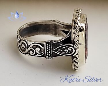 Unique Ottoman Sultanite Ring 925 Silver – Handmade Turkish Diaspore Color Change Signet Ring Men Gift for Him - Image 9