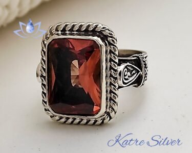 Unique Ottoman Sultanite Ring 925 Silver – Handmade Turkish Diaspore Color Change Signet Ring Men Gift for Him - Image 7