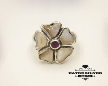 Unique Ruby Seashell Ring 925 Silver – Handmade Red Gemstone Boho Statement Ring July Birthstone Gift for Her - Image 3