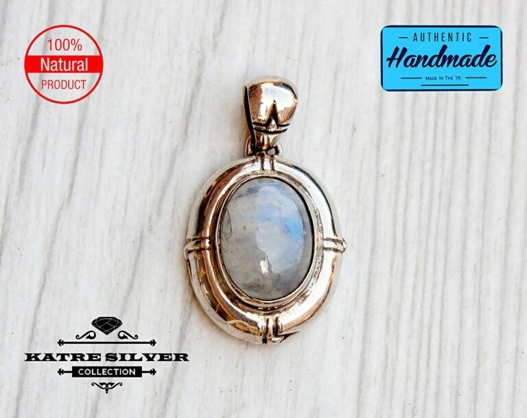 Dainty Vintage Oval Moonstone Pendant, Handmade Moonstone, Moonstone Pendant, Moonstone Jewelry, Handmade Pendant, Natural Moonstone