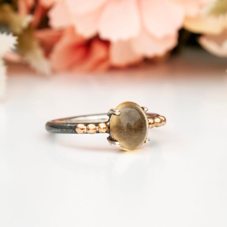 Dainty Raw Citrine Ring for Women, Stone Ring, Citrine Jewelry, Unique Engagement Ring, Raw Gemstone Ring, Healing Cabochon Citrine